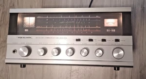 Realistic DX-160 Solid State Communications Receiver - Picture 1 of 17