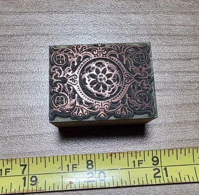 Bloco de impressão tipográfica vintage ornamentado floral design geométrico floral - Imagem 1 de 4