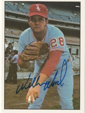 WILBUR WOOD CHICAGO WHITE SOX  SIGNED 1975 SSPC CARD #139