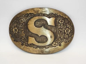 Vintage 70s Award Design Medals Inc. Brass "S" Belt Buckle - Picture 1 of 2