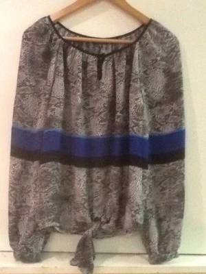 XOXO 长袖衬衫上衣女式小号黑色蛇皮印花蓝色条纹 — 第 1/3 张图片