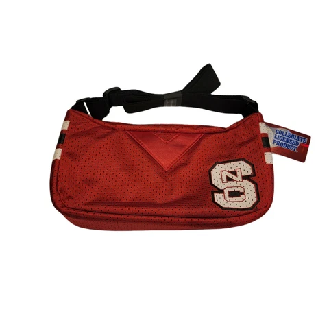 NC State Wolfpack, Cross Body, Jersey Purse with Zip Closure. New with Tag Cover