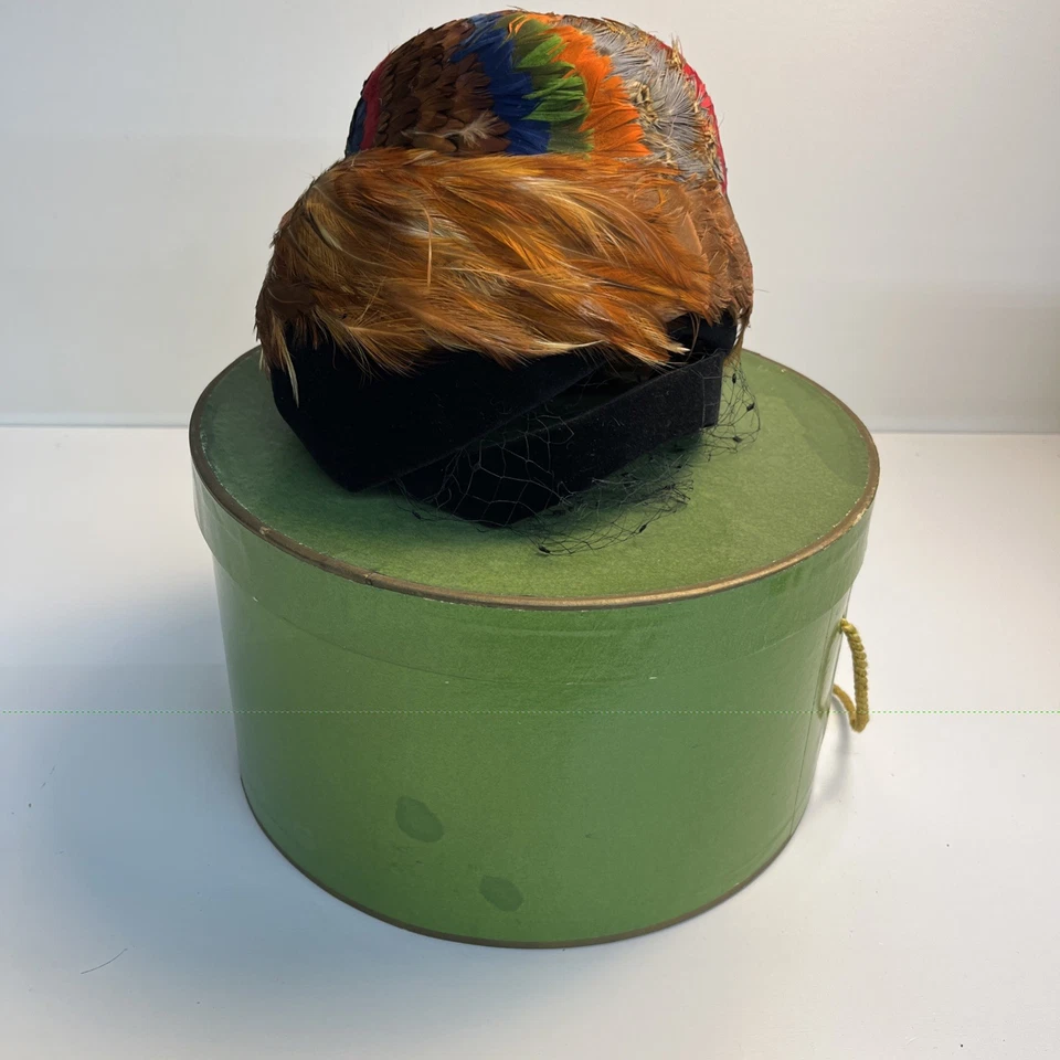 Винтажная шляпа Gibbe Париж Нью-Йорк пернатый бархат средний - Изображение 1 из 4