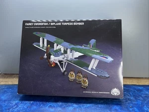 Brickmania FAIREY PEZ ESPADA BIPLANO TORPEDERO BOMBARDERO Como Nuevo Completo En Caja - Imagen 1 de 11
