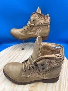 Rock and Candy by ZiGi Combat Boot Spraypaint Women's Sz 7 Tan Vegan 1" Heel - Picture 1 of 11