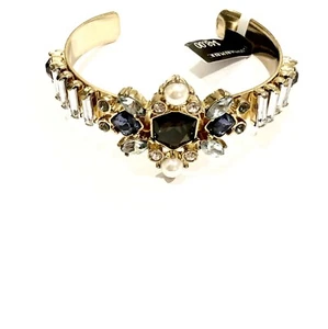 Banana Republic Women's Crystal Baguette Cut Cuff Midnight Bracelet NWT 48 - Picture 1 of 10