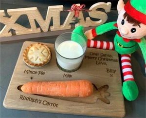 Bandeja personalizada de Nochebuena de Papá Noel placa grabada Rudolph leche de zanahoria - Imagen 1 de 6