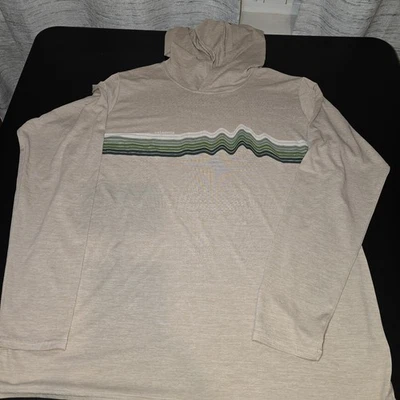 Camisa Patagonia Beige Ligera Manga Larga Con Capucha, Patrón Rayas, Talla XL Foto 1 de 4