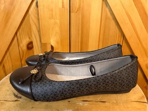 Daisy Fuentes Allover Logo Ballet Flats Classic & Classy Low Heel Slip On Shoes - Picture 1 of 8