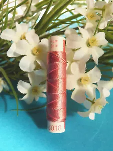 671B/ Beautiful Bobbin Natural Silk Thread At The Pink Bonbon Phoenix No. 6018 - Picture 1 of 2