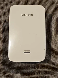 Linksys Next-Gen AC Max-Stream RE7000 AC1900 Wi-Fi Range Extender - Photo 1/4