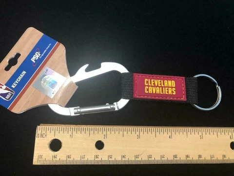 NEW Cleveland Cavaliers Carabiner / Bottle Opener Heavy Duty Keychain Cover