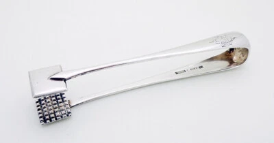 Pinzas de azúcar J.A.T:Nen Finland grado 813 plata circa 1928 4-3/4" largas monograma Foto 1 de 4