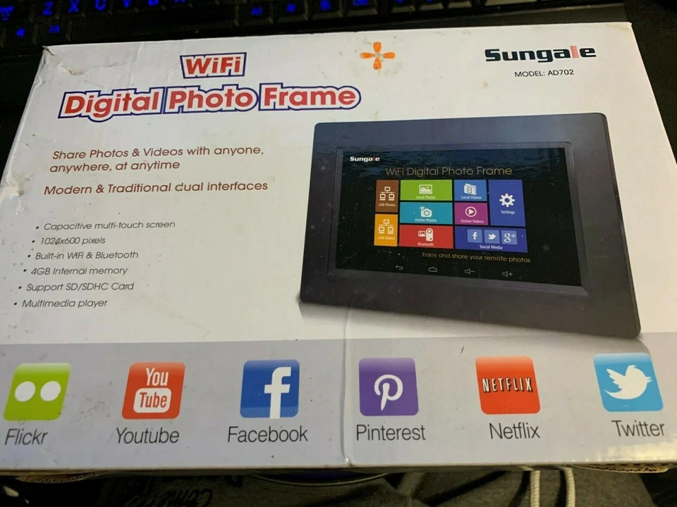 WIFI DIGITAL PHOTO FRAME  SUNGALE - Image 1 of 2