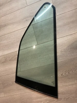 BMW 328is E36 1996 cupé cuarto trasero ventana izquierda/conductor Foto 1 de 4