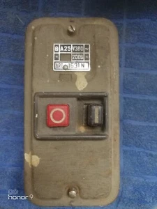 Interruttore Magnetotermico Bticino 25 A 380 V art 1631 Vintage - Foto 1 di 7