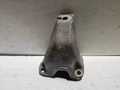 Audi A4 S4 B5 8D 1997 Gearbox mounting bracket 8D0399113L KEG19829 - Image 1 of 3