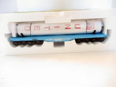 VINTAGE K-LINE TRAINS - K693-8012 NASA DIECAST FLATCAR W/ROCKET LOAD- MINT- HC2 - Image 1 of 4