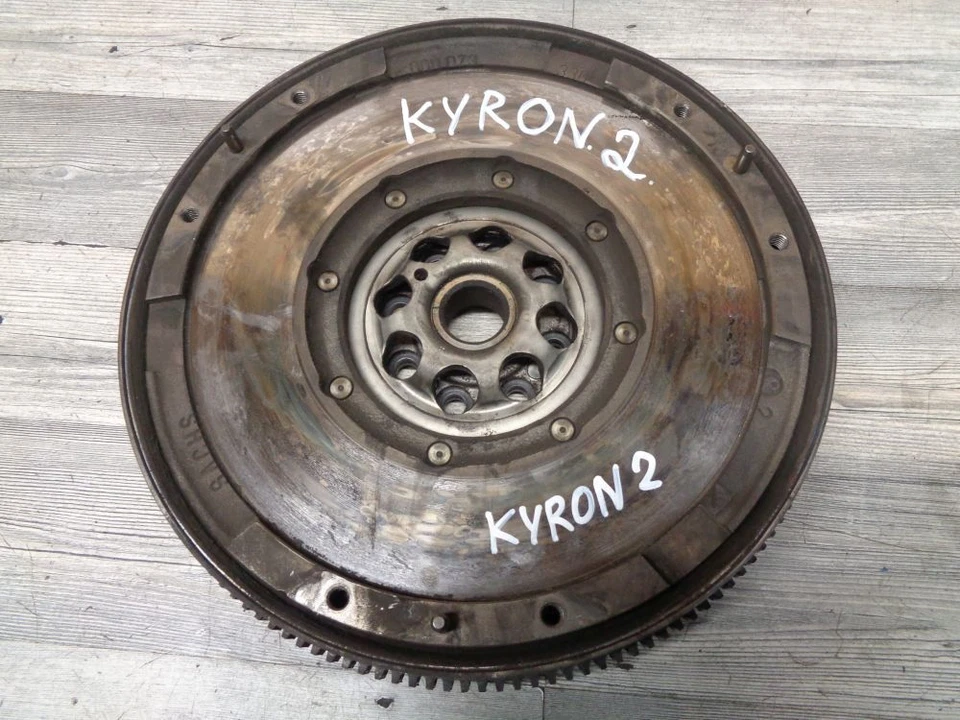 Ssangyong Kyron 2,0 D Schwungscheibe Schwungrad (2) - Bild 1 von 1