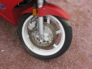  Honda VFR 750F  Front Wheel Rim & 17" Tire - Picture 1 of 3
