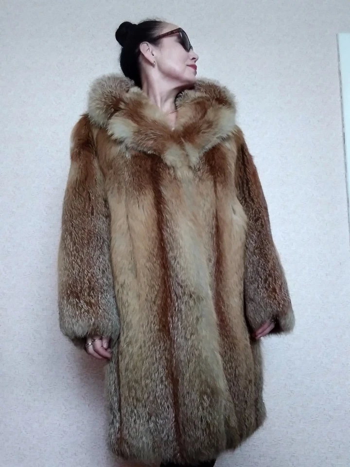 Real red fox fur coat for women Red fox fur jacket Winter coat Women coat Size L - Image 1 of 4