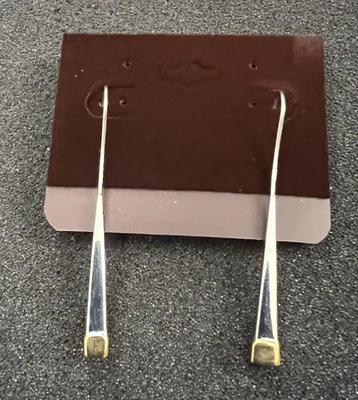 Pendientes únicos de oro de dos tonos de 14K, 2" de largo, 3,6 gramos, usados Foto 1 de 4