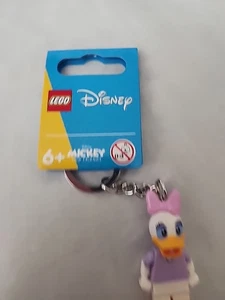 Lego Disney Daisy Duck Keyring Keychain 854112 - Picture 1 of 5