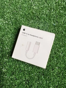 Apple MU7E2AM/A USB-C to 3.5 mm Headphone Jack Adapter - Photo 1 sur 1