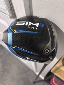TaylorMade SIM2 MAX Driver 10.5* Stiff Flex Fujikura Ventus Blue 5S w/ Cover - Picture 1 of 10