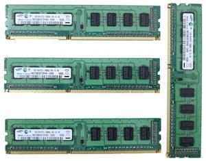 Memoria RAM Samsung 4 GB (4X1 GB) PC3-10600U M378B2873FH0-CH9 - Imagen 1 de 4