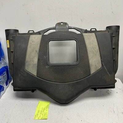 2010 - 2011 Mercedes Benz E Class W212 E550 Air Intake Cleaner Box A2730900901 - Image 1 of 4