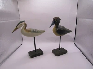 Vintage Hand Carved Coastal Bird Sculptures Hand Painted 1990’s- Set of 2 - Picture 1 of 6