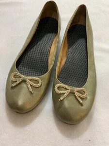 AEROSOLES GOLD TONE BLING BALLET FLATS SZ 11M - Picture 1 of 6