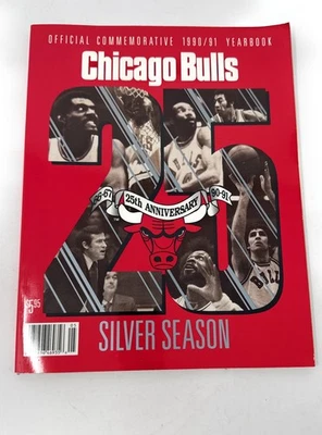 Anuario conmemorativo oficial de los Chicago Bulls 1990/91 vintage Foto 1 de 2
