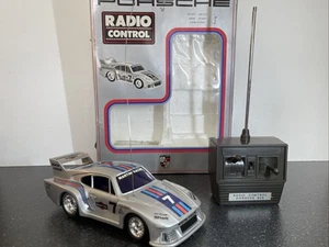 VINTAGE R/C RADIO CONTROL PORSCHE 935 BOXED & WORKING - Bild 1 von 24