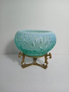 FENTON Art Glass Green Iridescent Carved Florals Leaves Bowl Vase On Brass Stand - Picture 1 of 20
