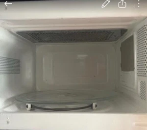 FORNO A MICRONDE ARDES COLORE NERO , CONDIZIONE BUONA ,MANIGLIA LATERALE - Foto 1 di 3