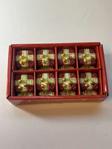 Nikko Navidad Miniatura Salero y Pimentero Coctelera Diseño Caja Regalo Rojo Dorado Verde - Imagen 1 de 12