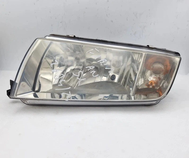 6Y1941015R FARO ANTERIORE SINISTRO per SKODA FABIA (6Y) (01/00>11/07<) 1.4 16V - Immagine 1 di 4