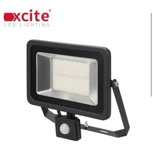 Xcite 30W LED Tri-Colour Floodlight with PIR Black - Picture 1 of 1