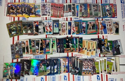 Lot of 140 Craig Biggio Cards Rookies 90's Inserts, Parallels, Higher End Sets - Image 1 of 4