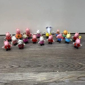 Peppa Pig Konvolut 18 Figuren gemischte Figuren LESEN - Bild 1 von 11
