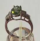 Wunderschöner  Ring - 925er Silber ,  mit grünem Peridot - Größe 53
