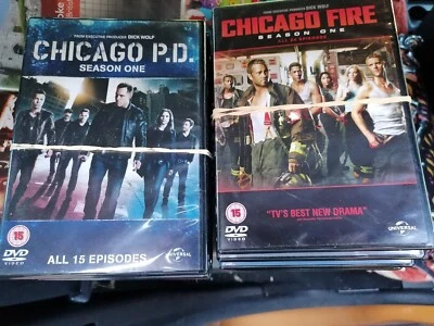 Chicago P.D. - Seasons Series 1-4 1 2 3 4 + Chicago Fire Seasons 1-4  R2 UK - Image 1 of 3