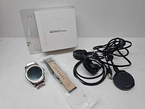LG Watch Urbane (W150) 46mm Smartwatch STUCK on LG logo screen - Photo 1 sur 4