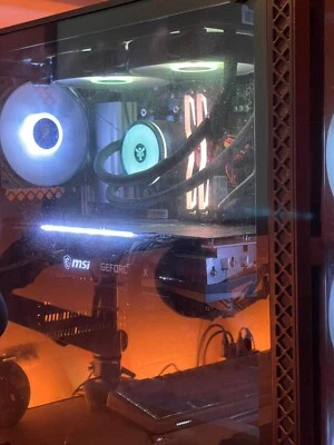 Computer fisso da gaming, AMD Ryzen 5 5600X, 16GB RAM, 512GB SSD, RTX 3060TI - Image 1 of 3