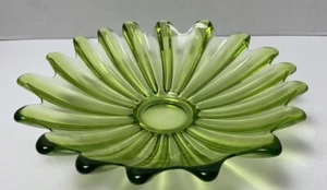Vtg MCM Federal Glass Celestial Limelight Green Petal Flower Low Bowl Dish, 11" - Picture 1 of 7