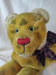 Vintage LEOPARD CHEETAH GREEN EYED CAT plush Stuffed 15" - Picture 1 of 13