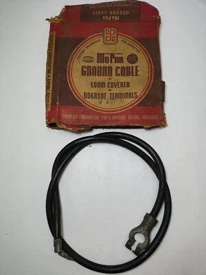 1946-1948 Desoto S-11 6 Volt Battery Cable Terminal 687786 NOS - Image 1 of 3