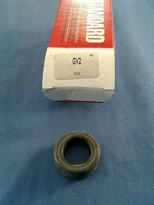 Standard Parts PCV Valve Grommet GV2 GM # 6486182 - Picture 1 of 2
